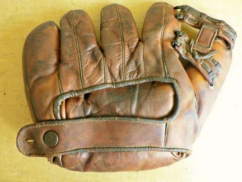 Melvin Ott Goldsmith MO Back